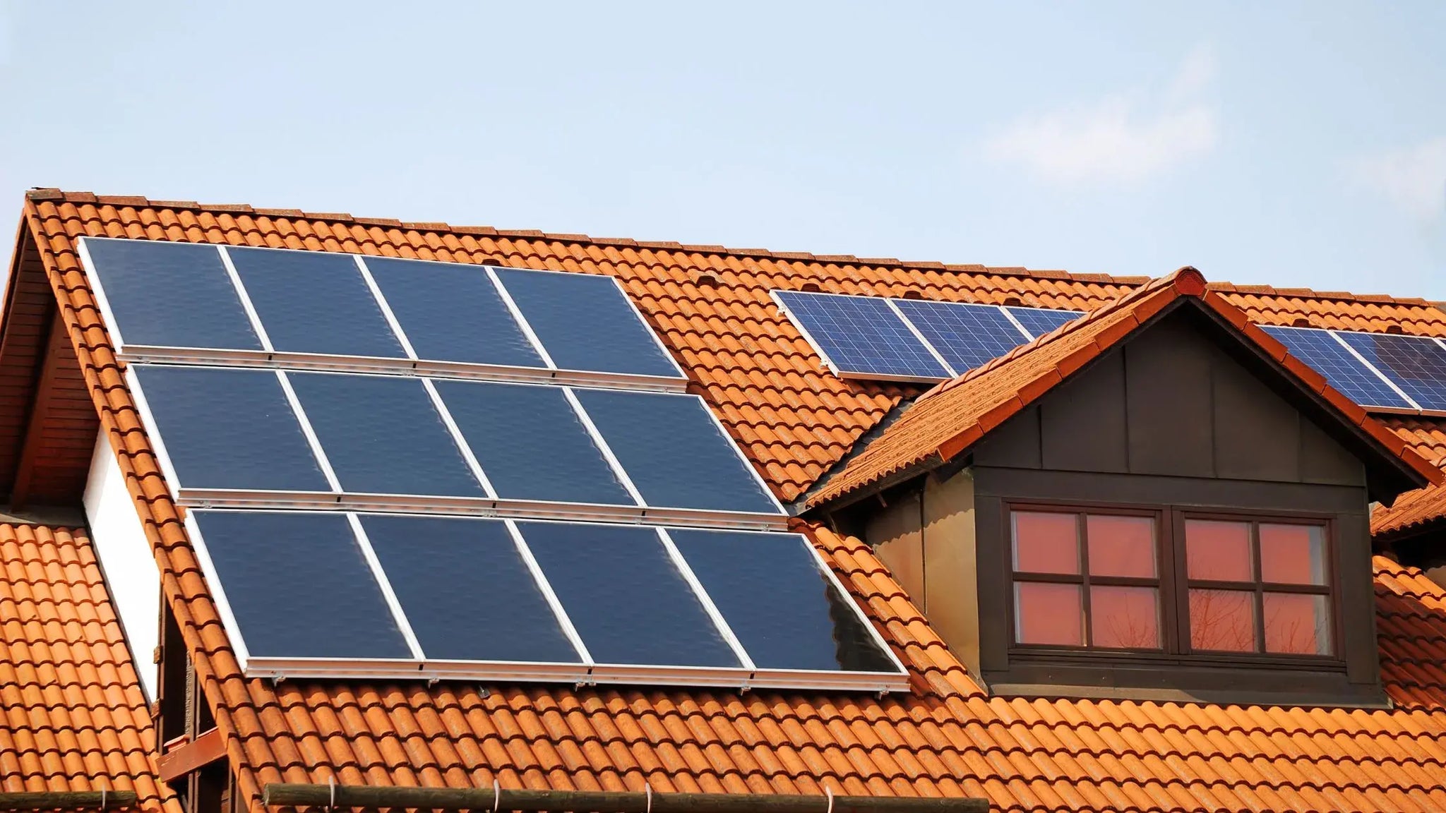 Harnessing The Sun: A Complete Handbook On Solar Home Benefits